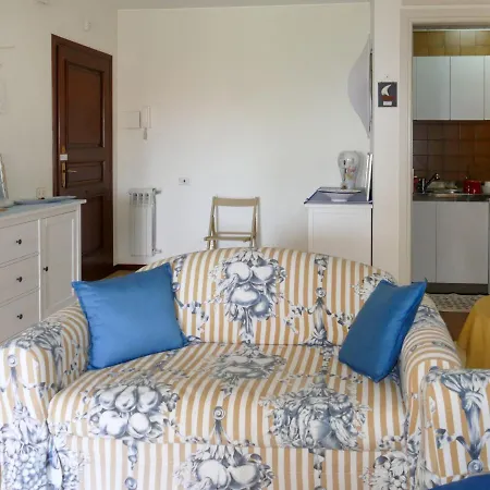 Locazione Turistica Casa Marina Dom wakacyjny Latte